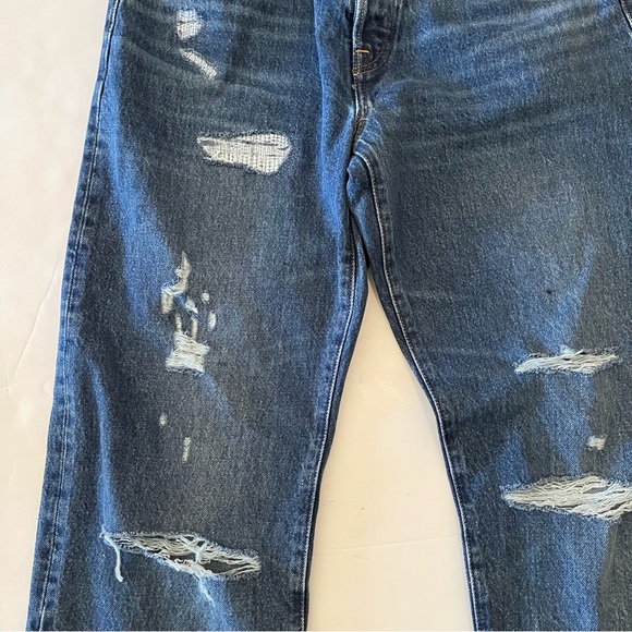 Levi’s 501 ‘90s Mid Rise Relaxed Through The Hip And Thigh Straight Leg Jeans - Picture 2 of 10